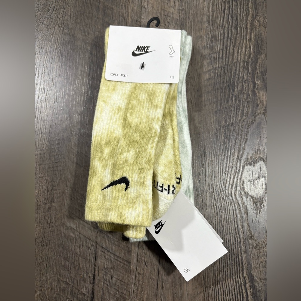 NEW | NIKE Tie Dye Socks 2-Pack